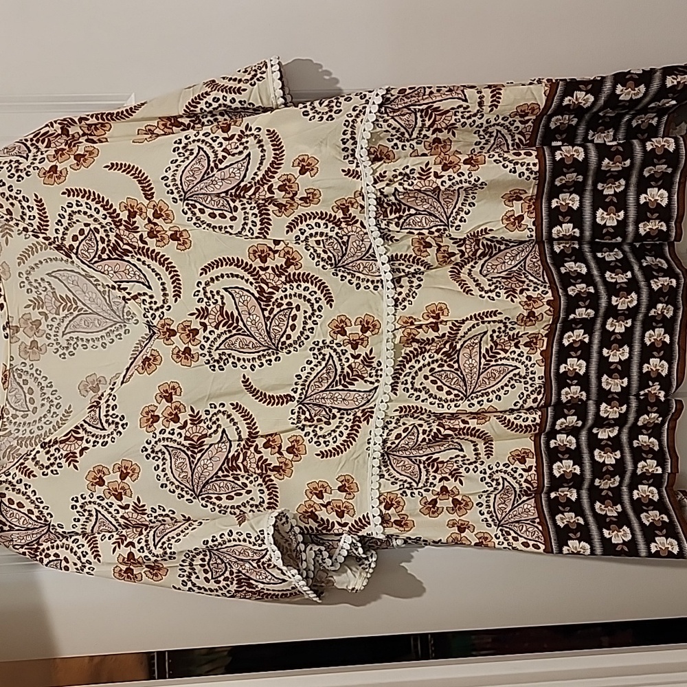 NEW Bloomchic Paisley V Neck Pompom Trim  Flutter Sleeve Top 2x - Picture 5 of 7